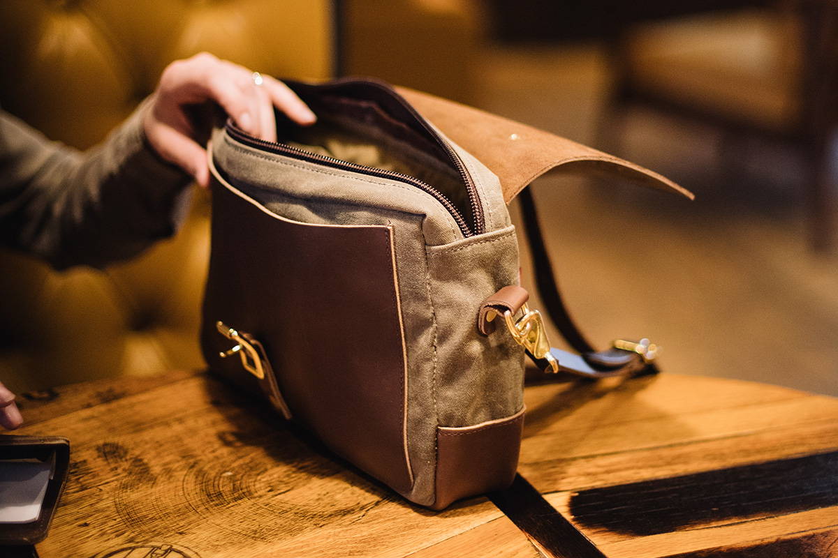 Naturalist Baggley Brief | Frost River | Made in USA